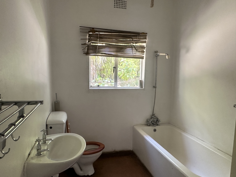 7 Bedroom Property for Sale in Mthata Eastern Cape